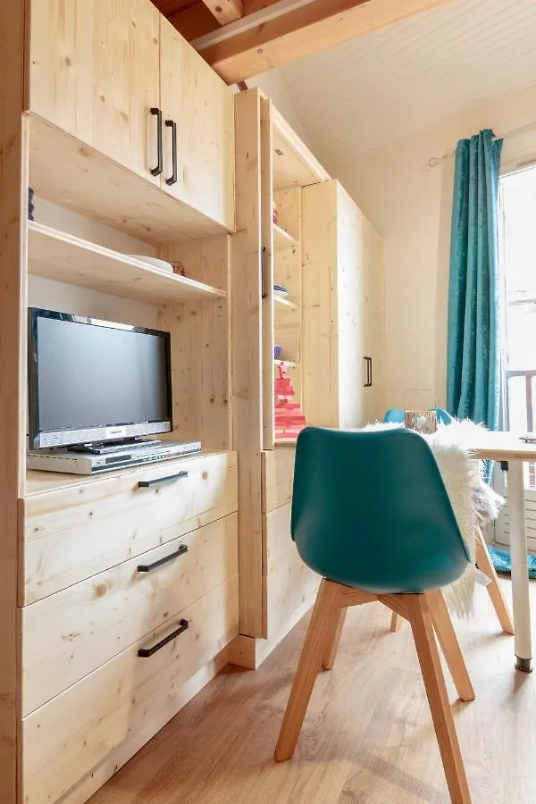 ∞ Hyper Centre ∞ La Marmotte ∞ Petit T2 ∞ Entree24H/24 ∞ Pres Ski/Cure ≈Ax-Les-Thermes≈ Wifi ∞ Appartement Ax-les-Thermes
