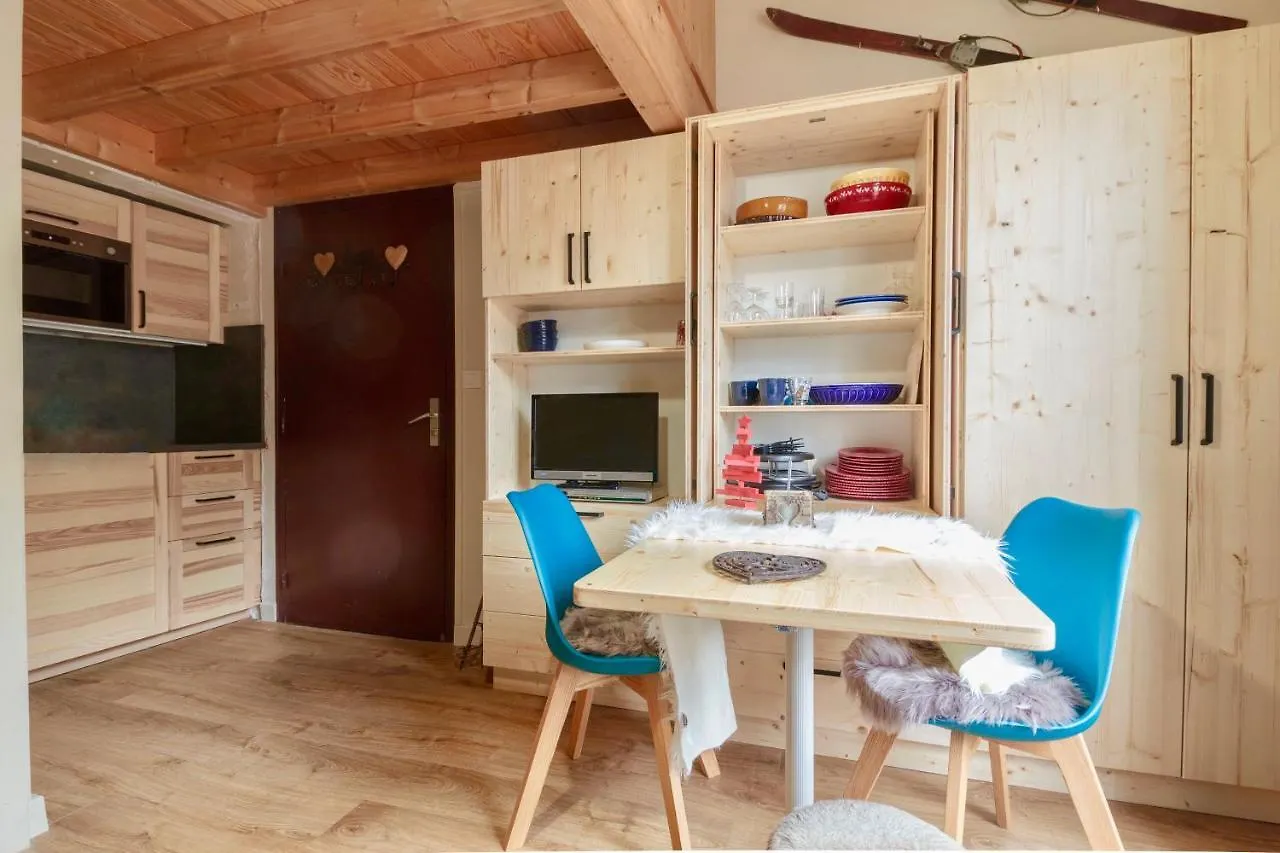 ∞ Hyper Centre ∞ La Marmotte ∞ Petit T2 ∞ Entree24H/24 ∞ Pres Ski/Cure ≈Ax-Les-Thermes≈ Wifi ∞ 0*, Ax-les-Thermes France